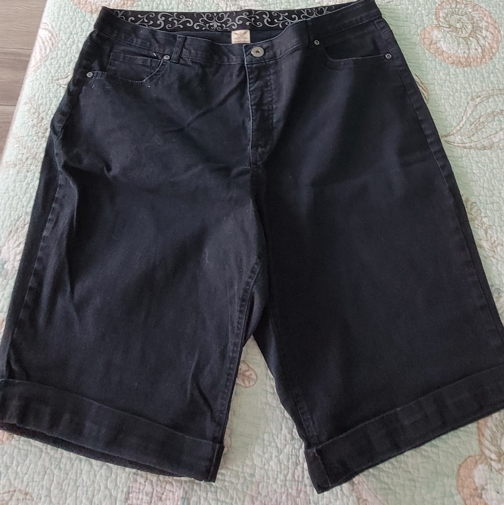 Faded Glory Size 20 Stretchy Black Jean Shorts